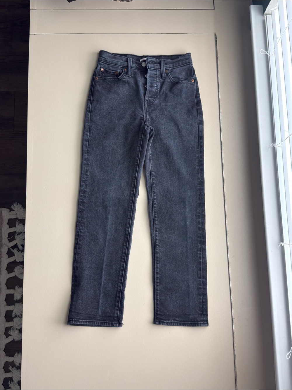 Levi’s Wedgie Straight Jeans Women’s 25 Black High Rise Button Fly